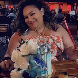 Meet your Posher, Sheny